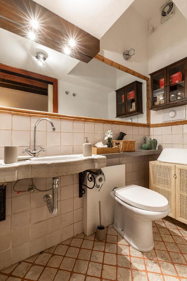 Cozy House In Naviglio Grande - Homy Apartments ミラノ エクステリア 写真