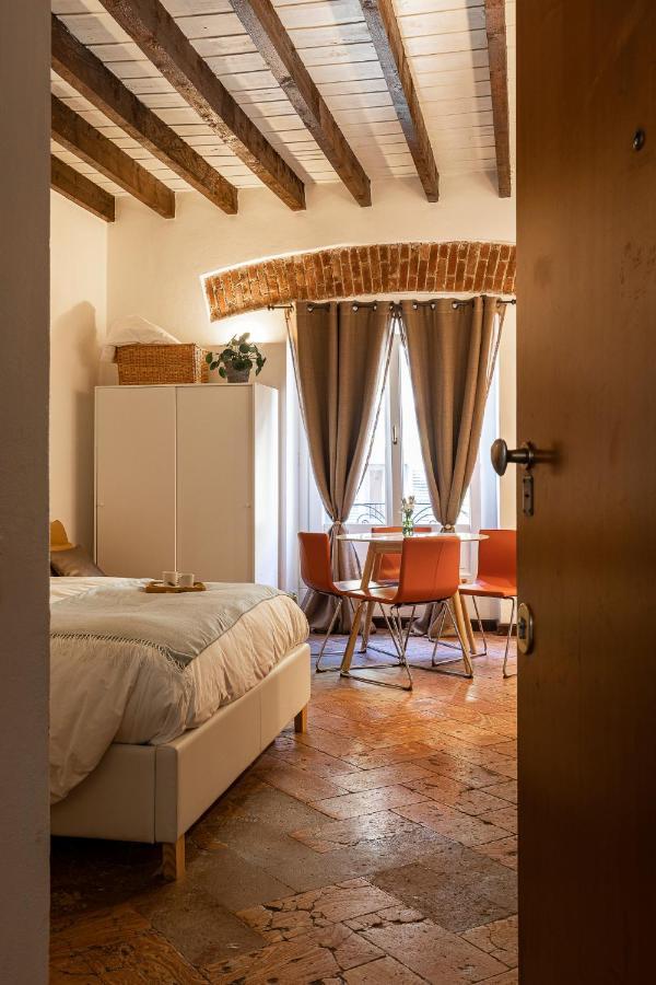 Cozy House In Naviglio Grande - Homy Apartments ミラノ エクステリア 写真