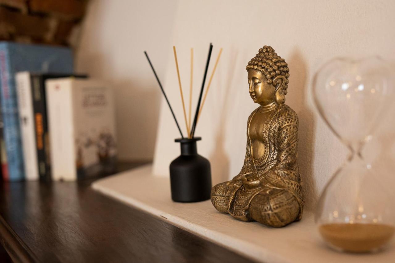 Cozy House In Naviglio Grande - Homy Apartments ミラノ エクステリア 写真